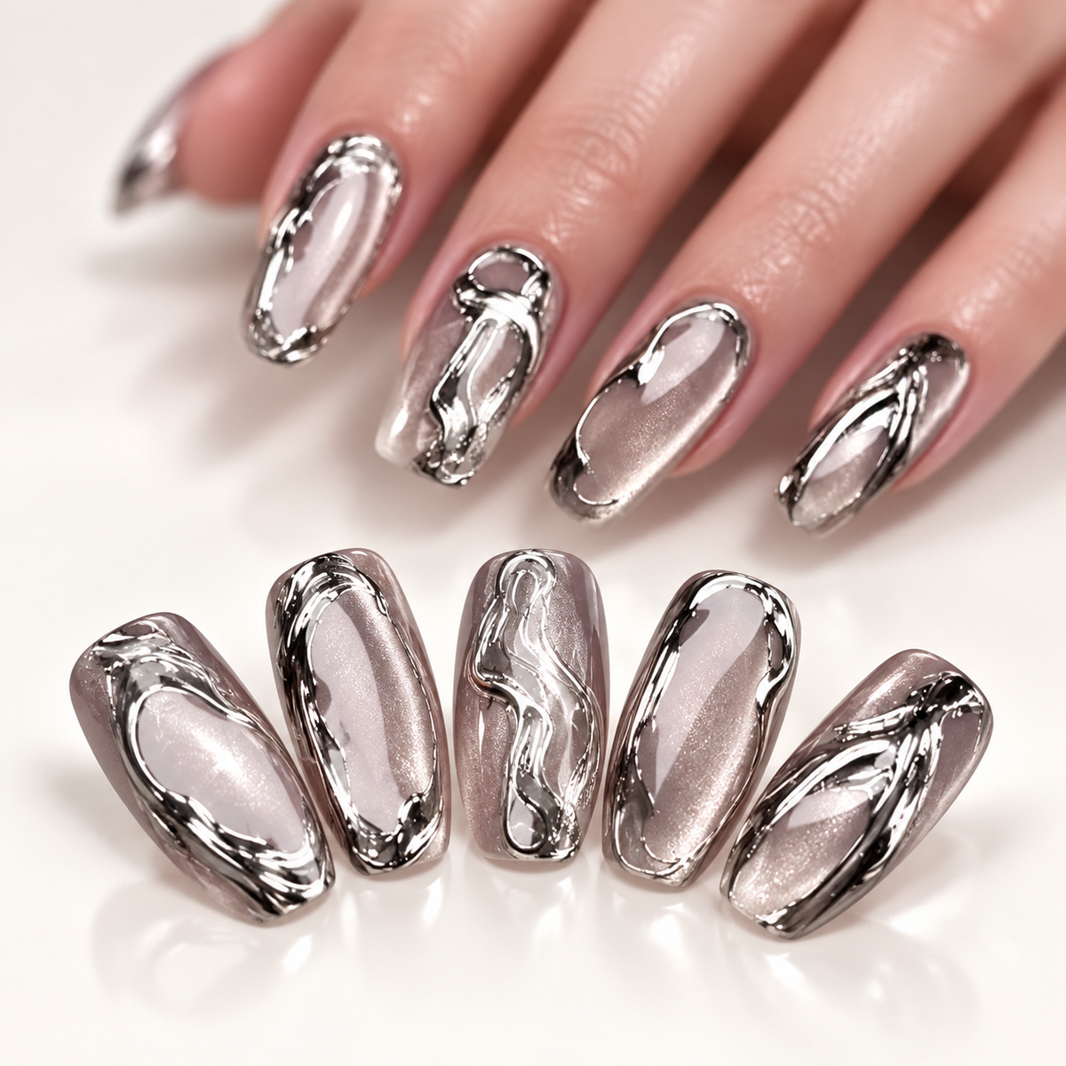 Metallic Silver Cat Eye Mercury Glass Press On Nail Set