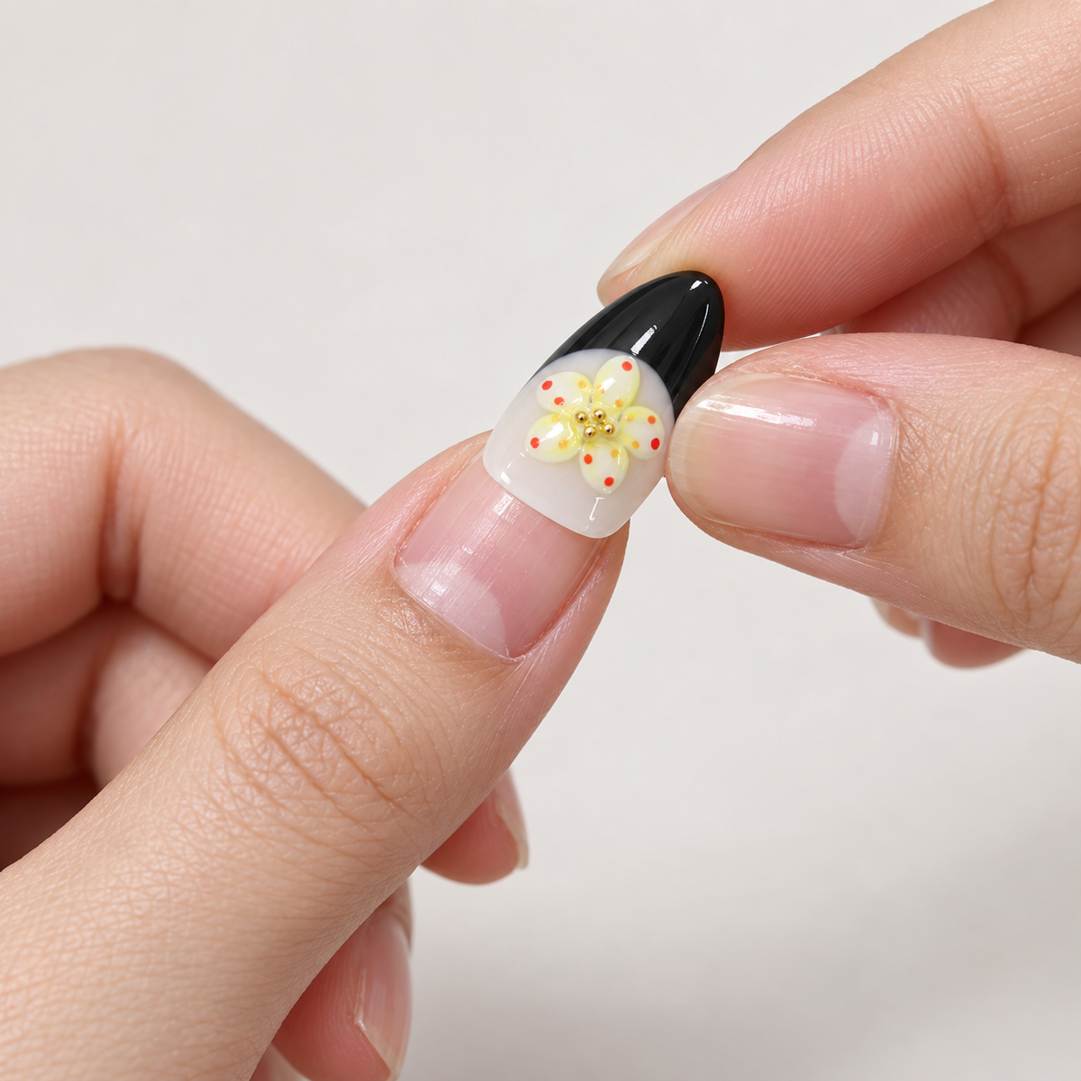 Translucent Osmanthus French Almond Press On Nail Set