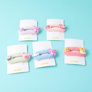 Fluffy letter hair clip