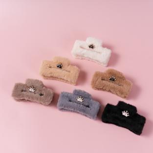 Crown Furry Hair Claw 13cm
