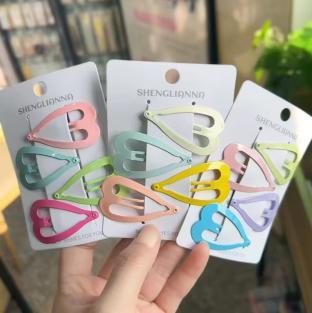 Colored Heart BB Clip 4pcs