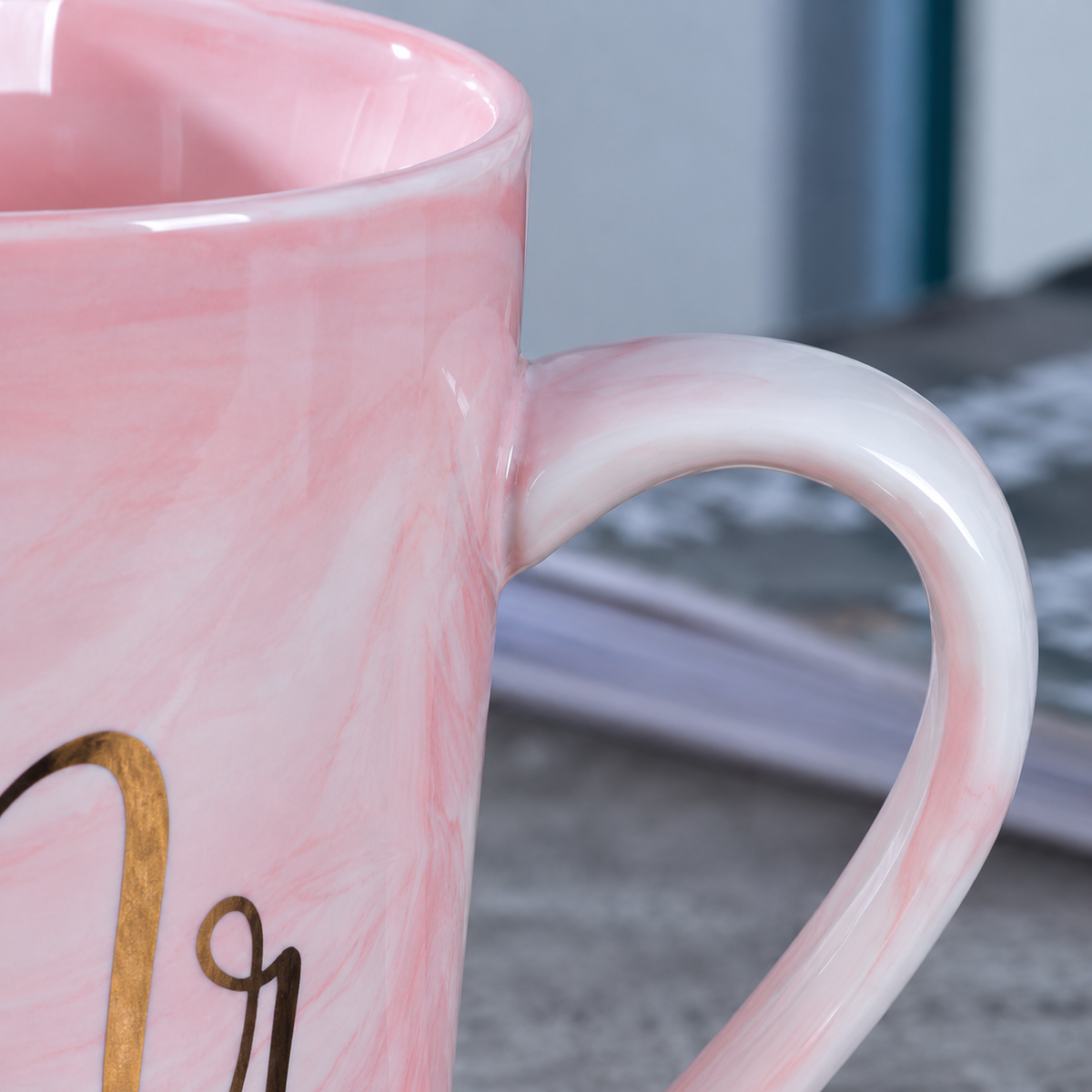 Marble-Effect Mug – Choice of Four Designs 5