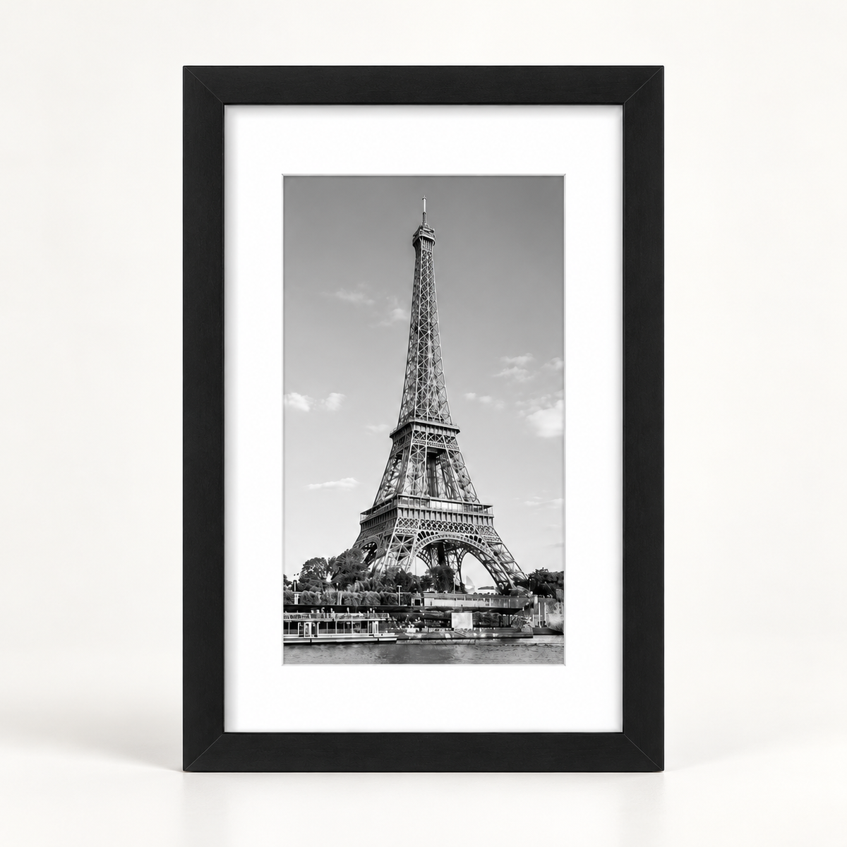 4 × 6 in Picture Frame with White Mat 2