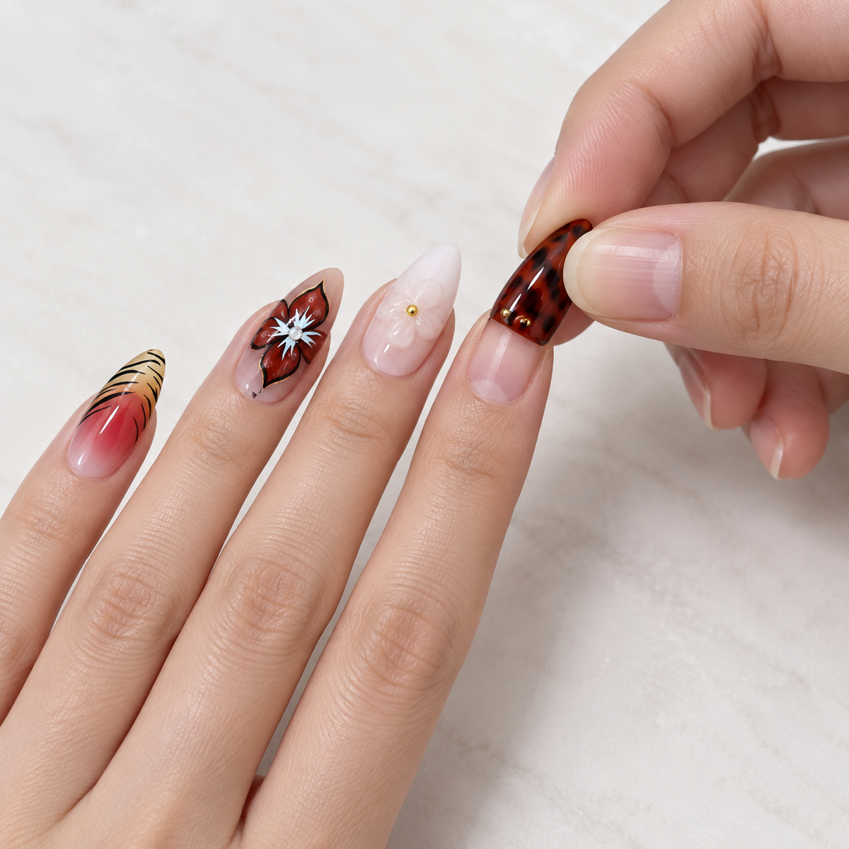 Mountain Dusk Leopard Cat Eye Press On Nail Set