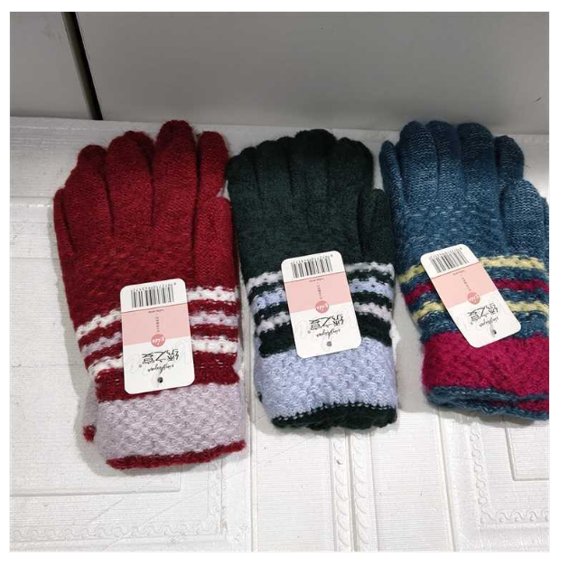 Tri Color Wool Knit Gloves 2