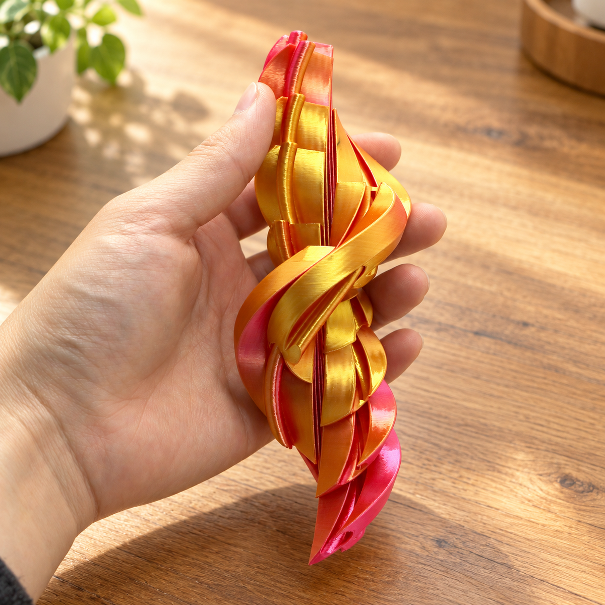 Articulated Easter Egg Fidget Toy · mproduct-3df0c9c424df54eb74d6