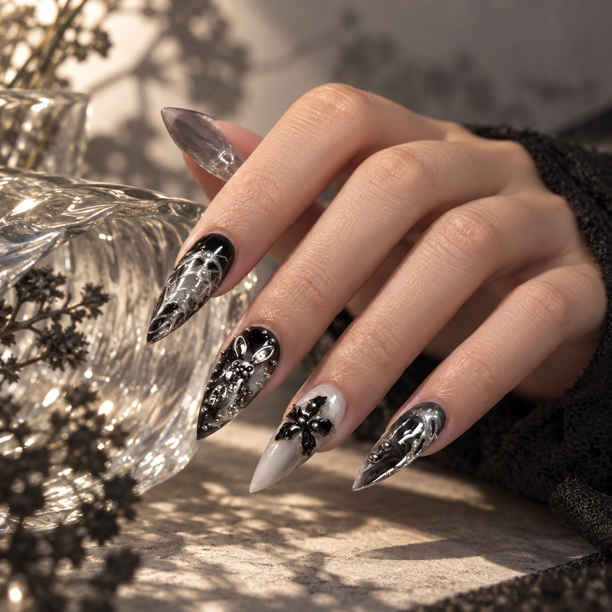 Midnight Silver Floral Press On Nail Set, image 5