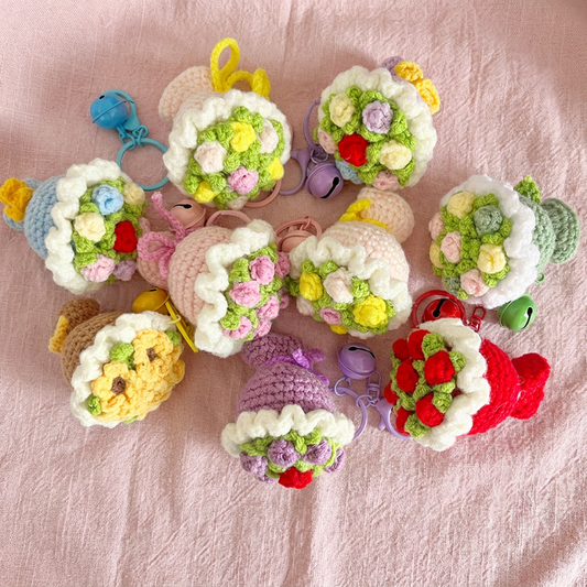Handmade Well-designed Weaving Bouquet Keychain